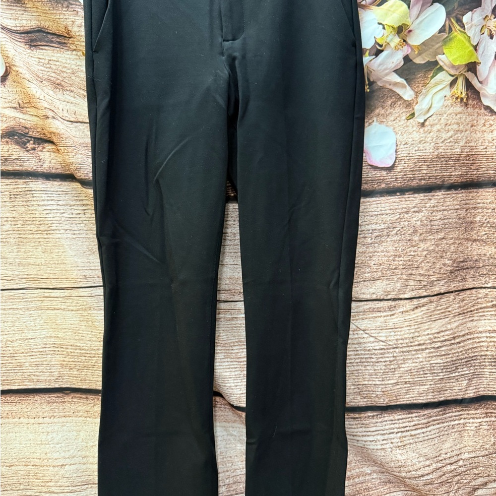 Women’s Black Pants